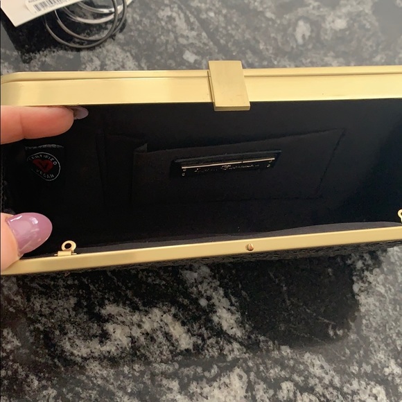 Matte sequin evening clutch - Picture 3 of 6